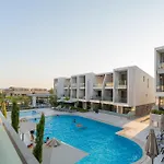 Sithoniars Emerald Luxury *