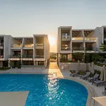 Sithoniars Emerald Luxury