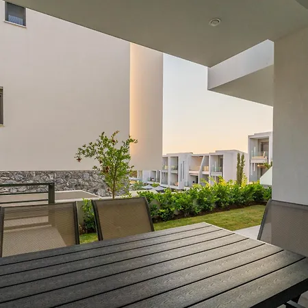 Sithoniars Emerald Luxury 尼基季