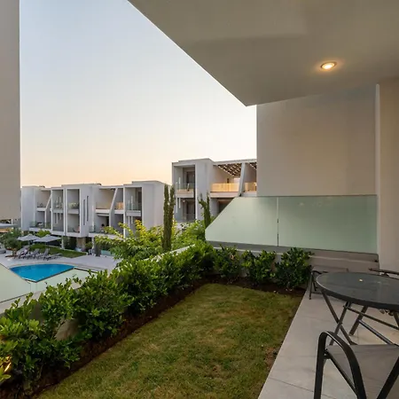 Sithoniars Emerald Luxury Apartamento