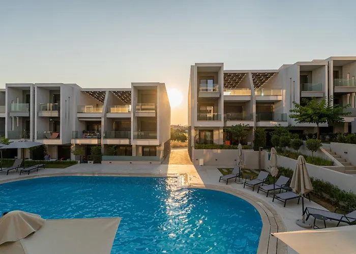 Sithoniars Emerald Luxury