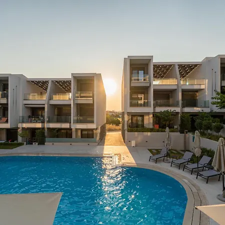 Sithoniars Emerald Luxury