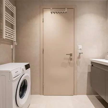 아파트 Sithoniars Emerald Luxury