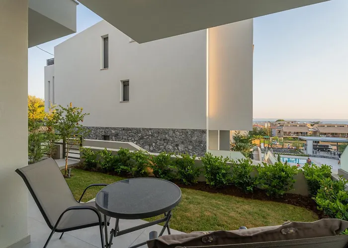 Sithoniars Emerald Luxury * Nikiti (Sithonia)