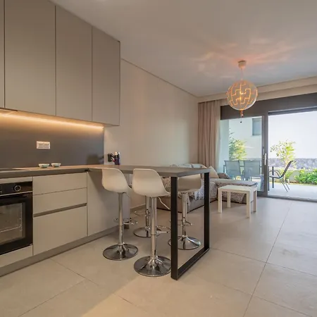 Sithoniars Emerald Luxury Νικήτη