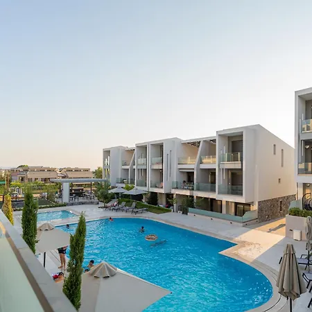 Sithoniars Emerald Luxury *