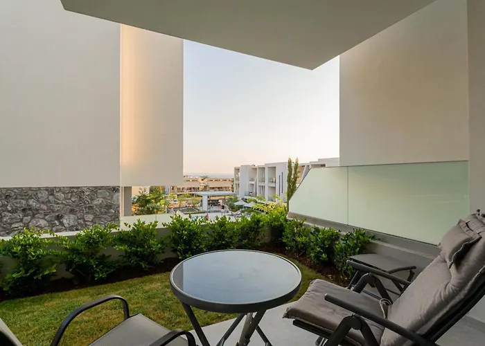 Lägenhet Sithoniars Emerald Luxury